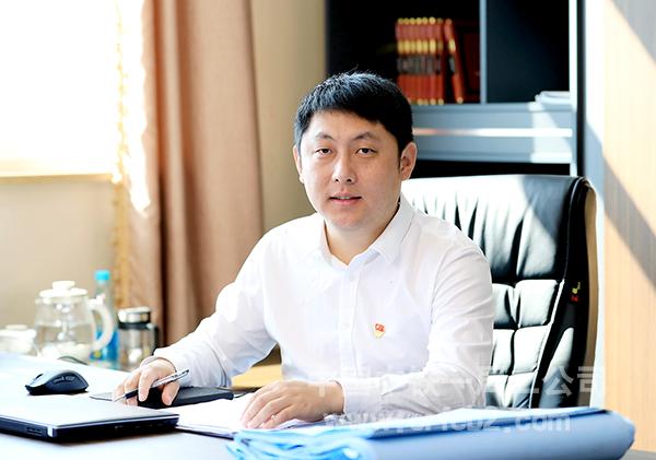 尹洪泽近照——王利 摄 尹洪泽近照——王利 摄